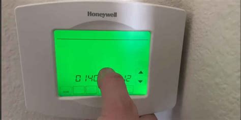 Your thermostat is working in Auto Mode. . How to get honeywell thermostat off sleep mode